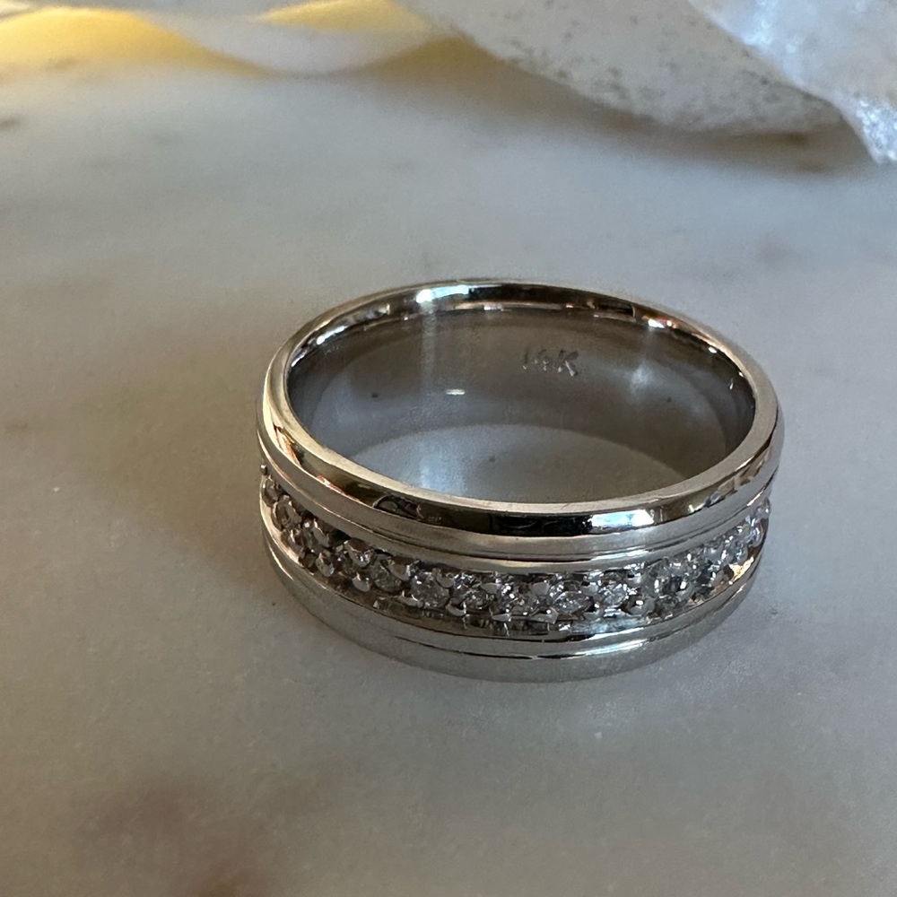Diamond eternity band (14kt)